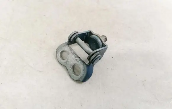 Toyota Yaris Tailgate/trunk/boot hinge