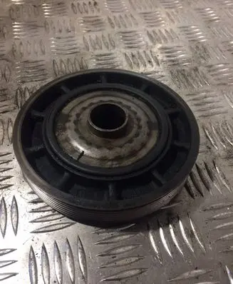 Renault Laguna II Crankshaft pulley