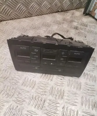 Audi A4 S4 B7 8E 8H Climate control unit 8e0820043bl
