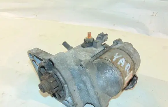 Toyota Yaris Starter motor 2810033050 4280000570