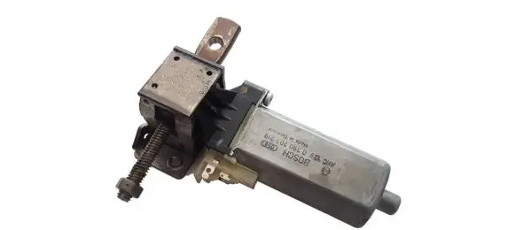 Mercedes-Benz S W221 Seat adjustment motor 0390203219