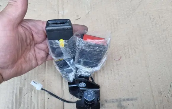 KIA Xceed Rear seatbelt buckle 89840J7000WK