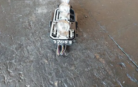 Audi A6 S6 C5 4B Tail light bulb cover holder BL3158B