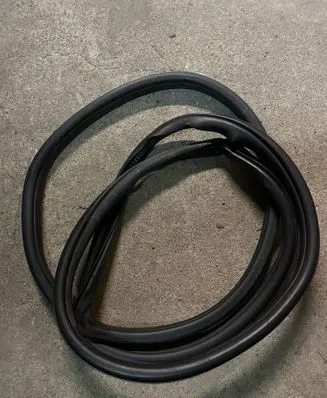 Mazda CX-7 Front door rubber seal 