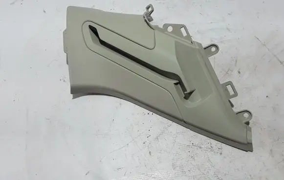 Volvo V60 Tailgate/trunk side cover trim 32132033