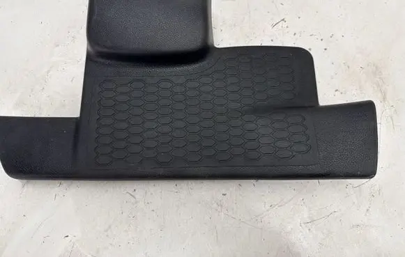 Dodge Durango Rear sill trim cover 1NC85DX9AD 7CU82DX9AB 1NC85DX9AB