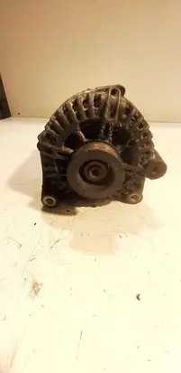 BMW 3 E90 E91 Generator/alternator 7802471