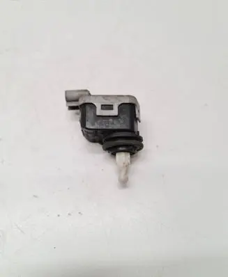 Opel Astra G Headlight level adjustment motor 90590665