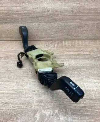 Opel Omega B2 Wiper control stalk 26051171