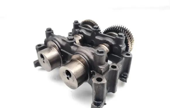 Nissan X-Trail T31 Oil pump balance shaft 8200488596