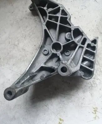 Audi A3 S3 A3 Sportback 8P Engine mounting bracket 03L199207 ALSI9CU3FE