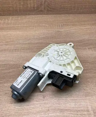 Audi Q7 4L Rear door window regulator motor 4L0959801B 1036989720200 BR2