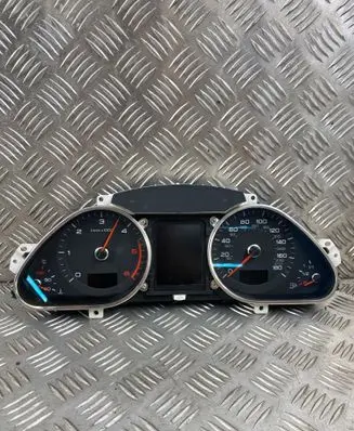 Audi Q7 4L Speedometer (instrument cluster) 4L0920985N