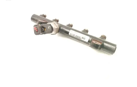 Citroen C5 Fuel main line pipe 9656391180