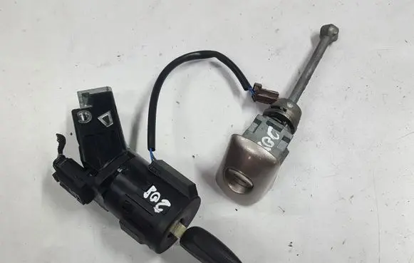 Peugeot 208 Ignition lock