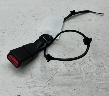 Suzuki Vitara (LY) Rear seatbelt buckle 058481 1117164