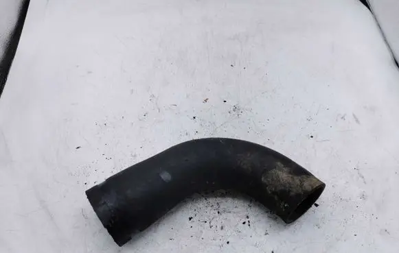 Toyota Auris 150 Intercooler hose/pipe NOCODE
