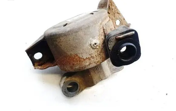 Opel Corsa D Engine mount bracket 460646740