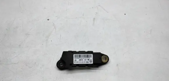 Mercedes-Benz E W211 Airbag deployment crash/impact sensor 0018209126
