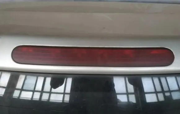 Toyota Corolla Verso AR10 Third/center stoplight