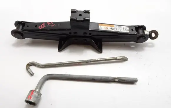 Mitsubishi Outlander Lift Jack 1200K9 PTM1200 46461S