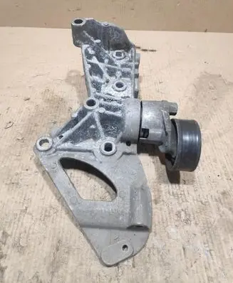 Renault Megane III Generator/alternator bracket 8200279705