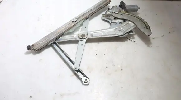 Suzuki Swift I Front window lifting mechanism without motor
