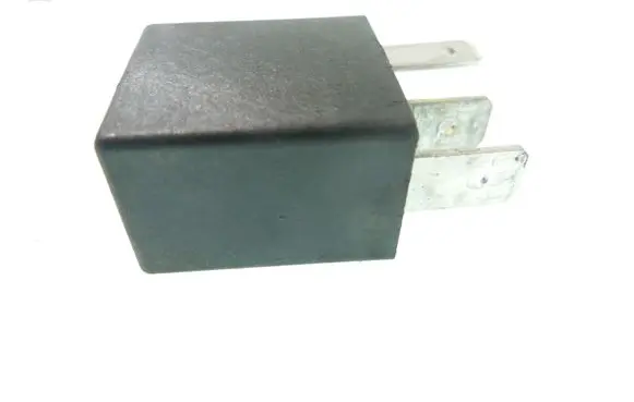 Opel Zafira A Other relay 90229206