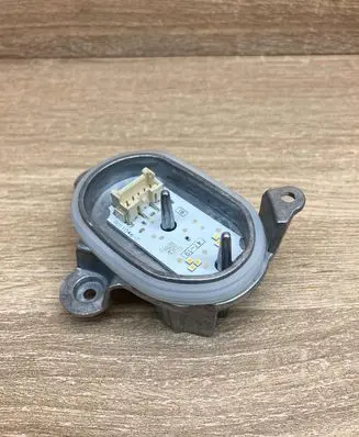 BMW 1 F40 LED ballast control module 63117466511 7466511 LEFTSIDE