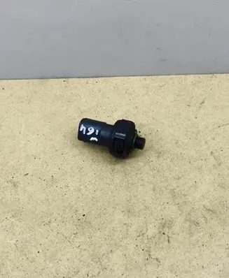 Mercedes-Benz ML W164 Air conditioning (A/C) pressure sensor 0045429018