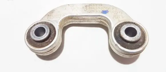 Volkswagen PASSAT B5 Front anti-roll bar/stabilizer link 133109 133114
