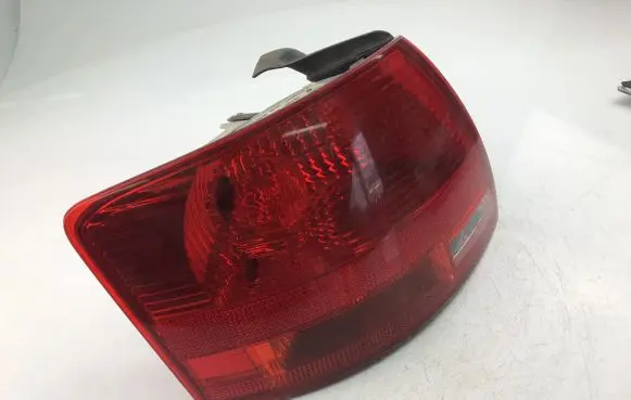 Audi A4 S4 B7 8E 8H Rear/tail lights 8E9945095E