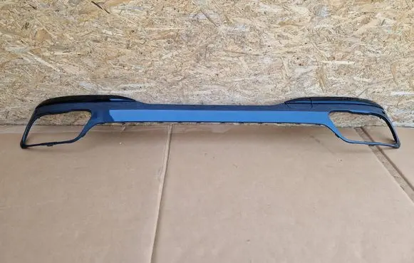 BMW X7 G07 Rear bumper lower part trim 8069905
