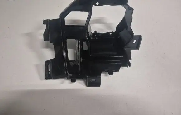 Citroen Berlingo Fog light bracket 9816770480
