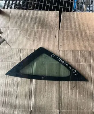 Ford Focus Rear side window