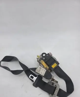 Toyota Yaris Front seatbelt 0428097