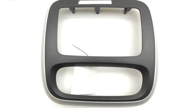 Fiat Talento Radio/GPS head unit trim 98457666 682604006R