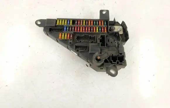 BMW 5 E60 E61 Fuse box set DALISID3692 913883001 9138830-01
