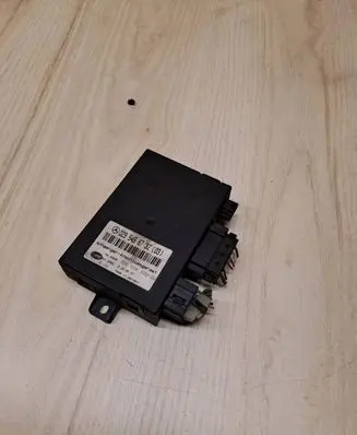 Mercedes-Benz C W203 Tow bar trailer control unit/module 0295456732 5DS00810200