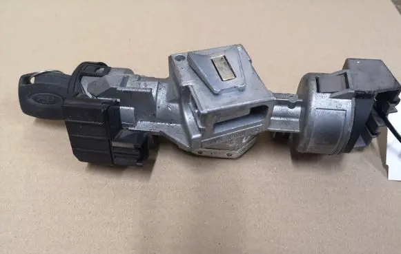 Ford Focus Ignition lock 3M513F880A