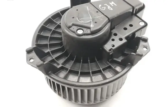 Toyota Verso-S Heater fan/blower AV2727008094