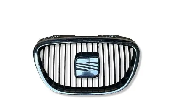 Seat Leon (1P) Front grill 5P0853654