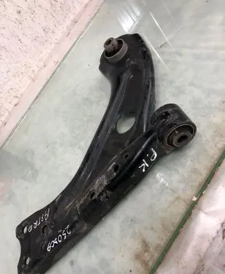 Opel Astra L Front lower control arm/wishbone S130rg