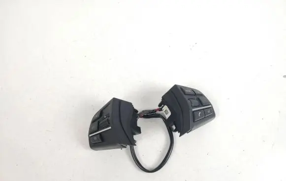 BMW 5 F10 F11 Steering wheel buttons/switches 9229484