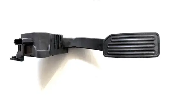 Nissan Leaf II (ZE1) Accelerator throttle pedal 180024AF0A 180025WN1B