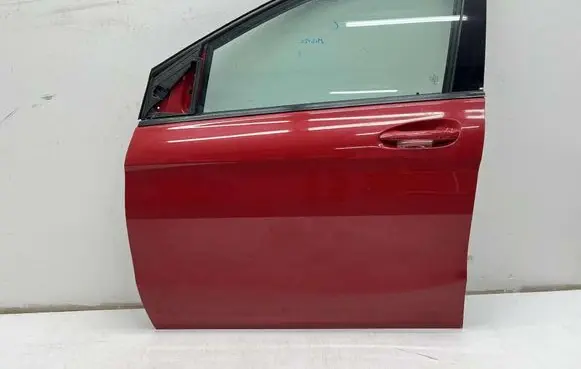 Mercedes-Benz B W246 W242 Front door MMAUTKO23132