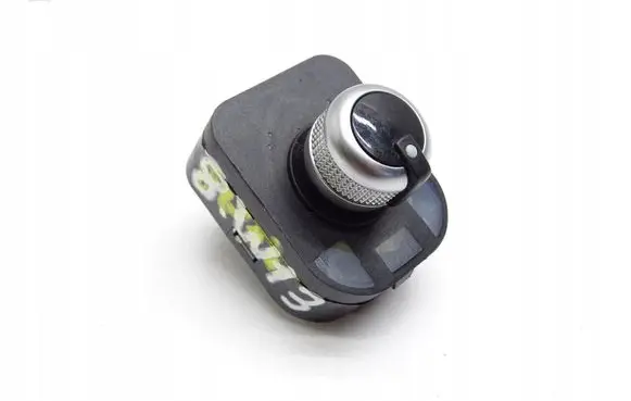 Audi A6 C7 Wing mirror switch 8J0959565B