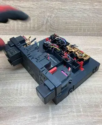 Volkswagen PASSAT B6 Comfort/convenience module 3C0937049J
