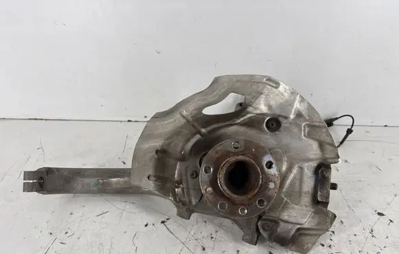 Alfa Romeo Stelvio Front wheel hub 00505631270