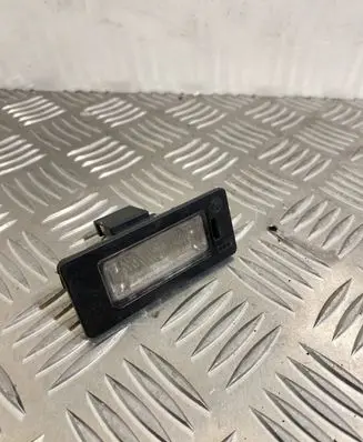 Audi Q5 SQ5 Number plate light 8T0943021